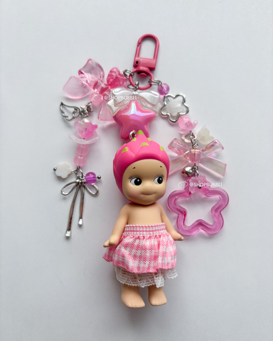 DRAGONFRUIT SONNY ANGEL KEYCHAIN